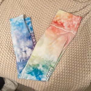 NWOT Peloton Lead With Love High Waist Legging- Medium